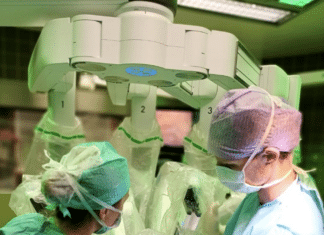 Roboter-Chirurgie im LKH Villach: Erste Operationen mit dem Da-Vinci-Roboter erfolgreich durchgeführt