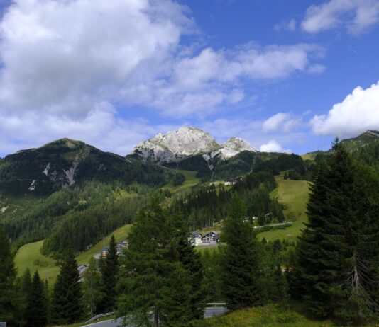 Bauarbeiten am Nassfeldpass: Verkehrsbeschränkungen auf italienischer Seite