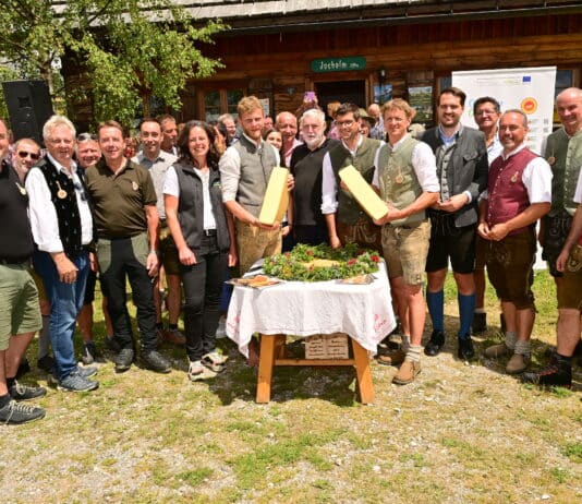 30-jähriges Gailtaler Almkäse Jubiläum auf der Reisacher Jochalm