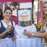 23. Honigfest in Hermagor feierlich eröffnet – Theresa Rernböck ist neue Österreichische Honigkönigin