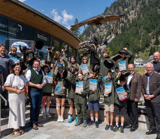 Abenteuer Natur: 15 junge Kärntnermilch-Junior-Ranger:innen ausgezeichnet