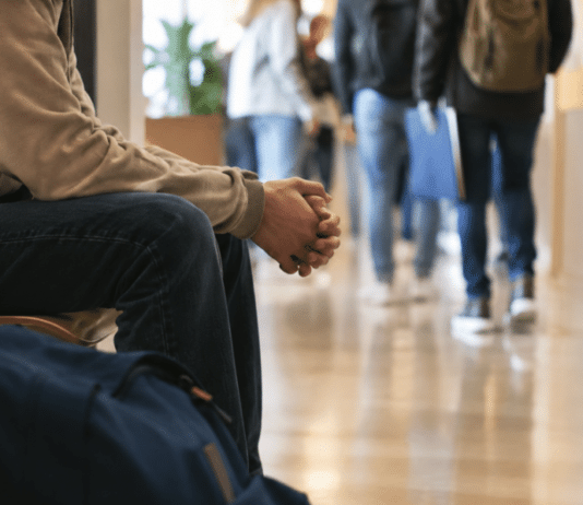 Langzeitarbeitslosigkeit steigt: AK setzt auf Weiterbildung und neue Chancen