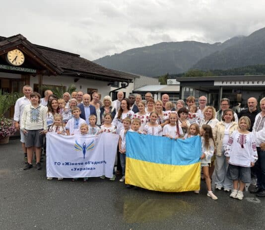 35 Ukraine-Kinder sagen Danke für unbeschwerte Tage im Gailtal