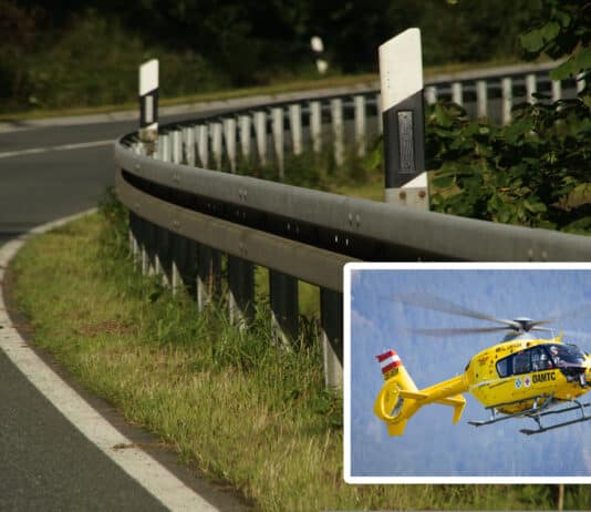 Plöckenpass Bundesstraße: Kollision beim Abbiegen – Rettungshubschrauber im Einsatz