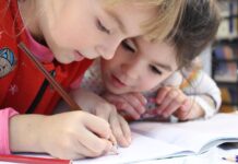 Schulstart bringt Hochsaison im Papierfachhandel
