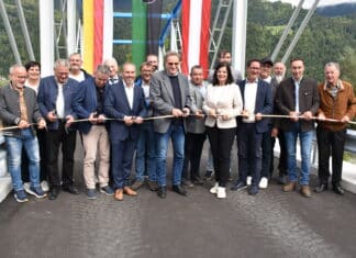 Neue Waidegger Gailbrücke feierlich eröffnet