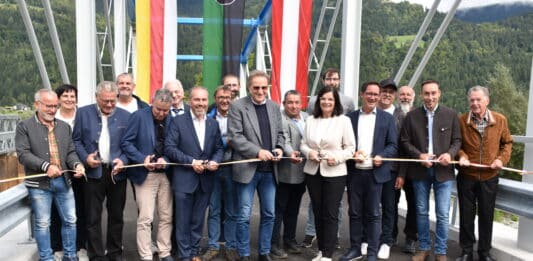 Neue Waidegger Gailbrücke feierlich eröffnet