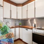 Küchenablöse oder Küchenmiete? Mieterin bekommt 2.400 Euro zurück