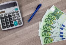 Kassensturz nach Sommereinsatz: AK Kärnten rät Abrechnungen nach Ferialjob zu kontrollieren