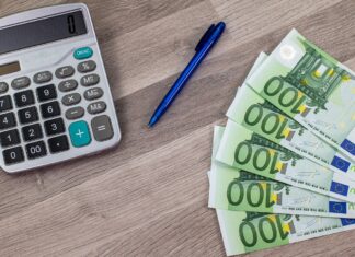 Kassensturz nach Sommereinsatz: AK Kärnten rät Abrechnungen nach Ferialjob zu kontrollieren