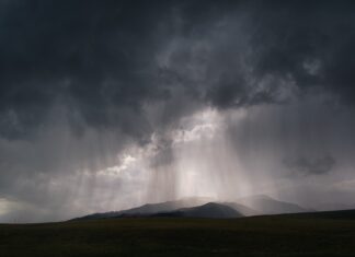 Wetterumschwung in Kärnten: Gewitter und starke Windböen erwartet