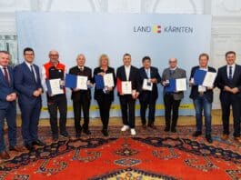 Land ehrt Menschen für ihre besonderen Verdienste
