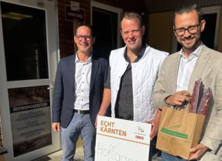 Anerkennung für Gailtaler Speckbauern Johannes Smole