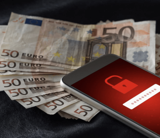 Hohe Gewinne versprochen: Lesachtaler (66) verliert mehrere Zehntausend Euro