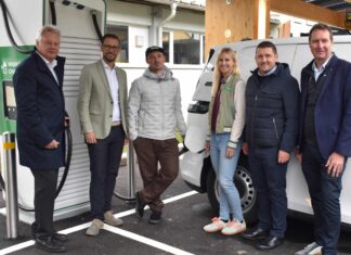 Kelag eröffnet ersten und zugleich größten öffentlichen E-Ladehub Kärntens in Hermagor