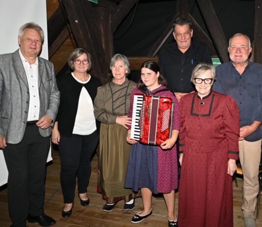 Abschlussveranstaltung: Tischlbongerisch im GailtalMuseum