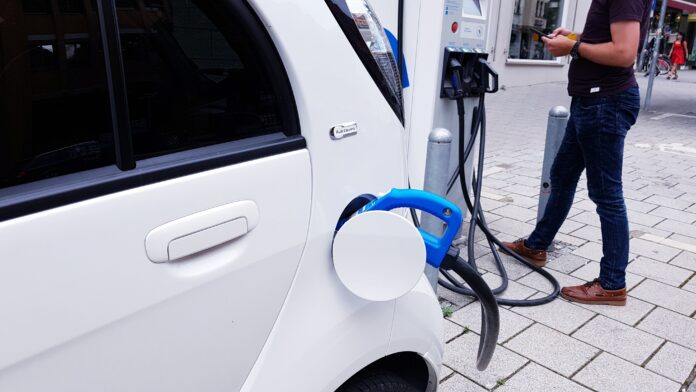 stux-electric-car-4276420